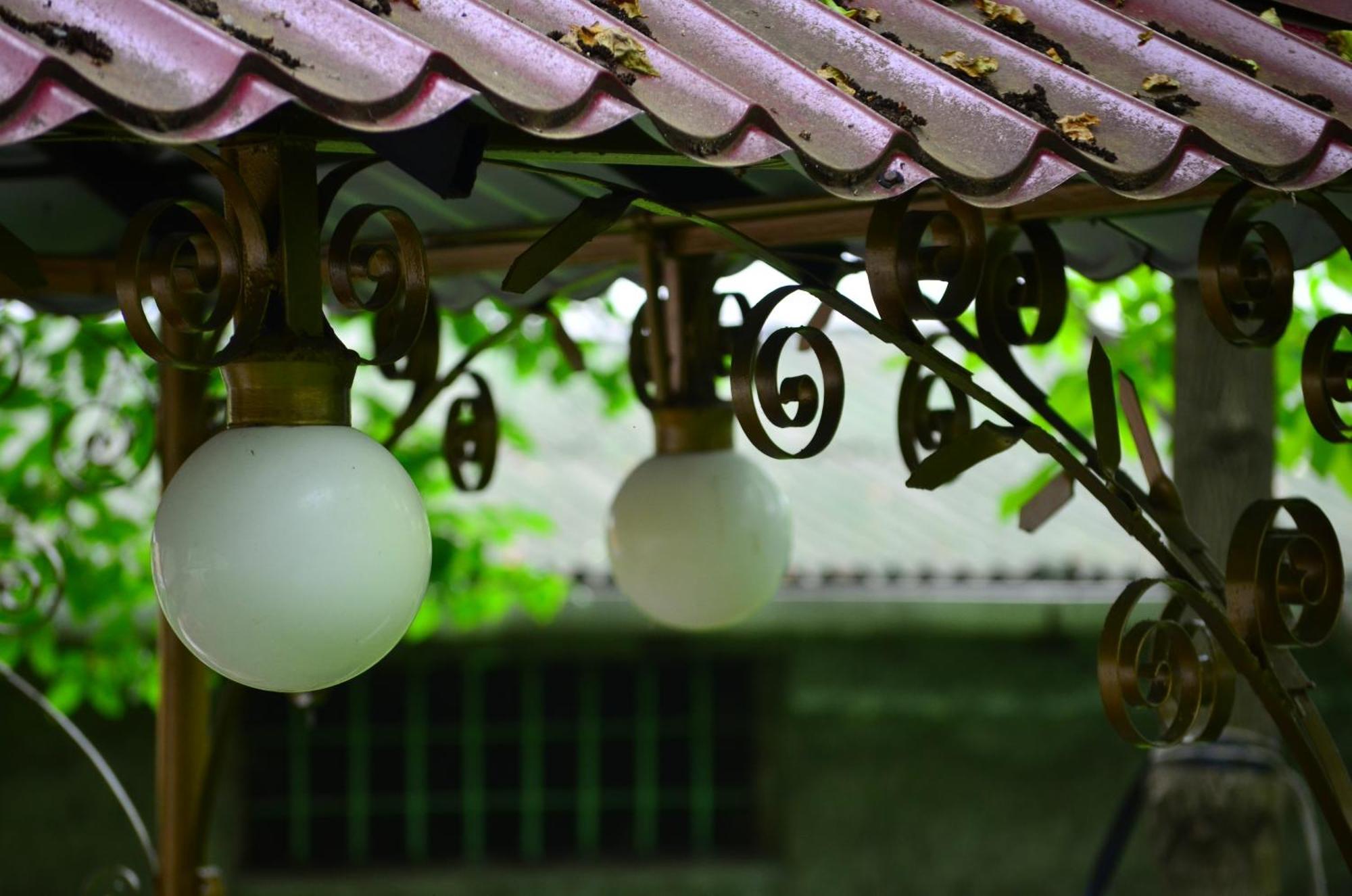 Family Hotel Lago & Wine Cellar Lagodekhi Ngoại thất bức ảnh