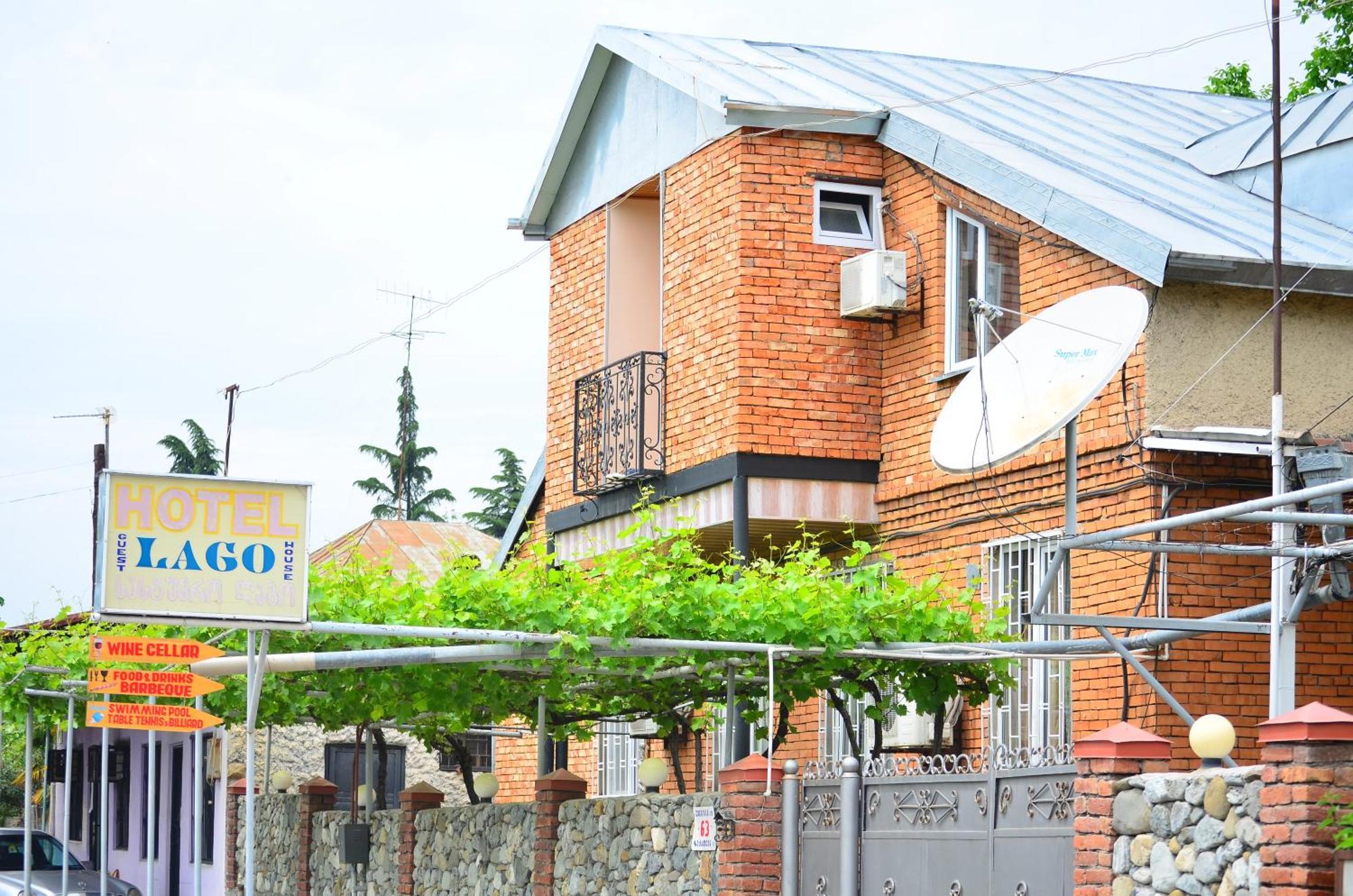 Family Hotel Lago & Wine Cellar Lagodekhi Ngoại thất bức ảnh